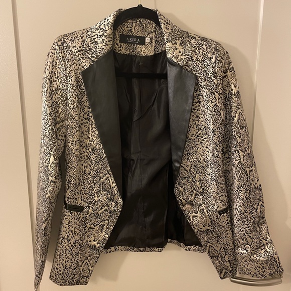 Cocktail Jacket - Picture 3 of 4